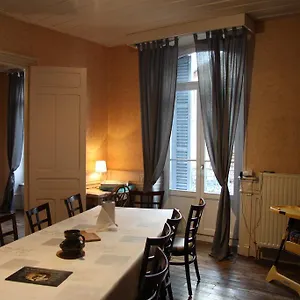 https://cantalenvie.hotels-rhonealpes.com
